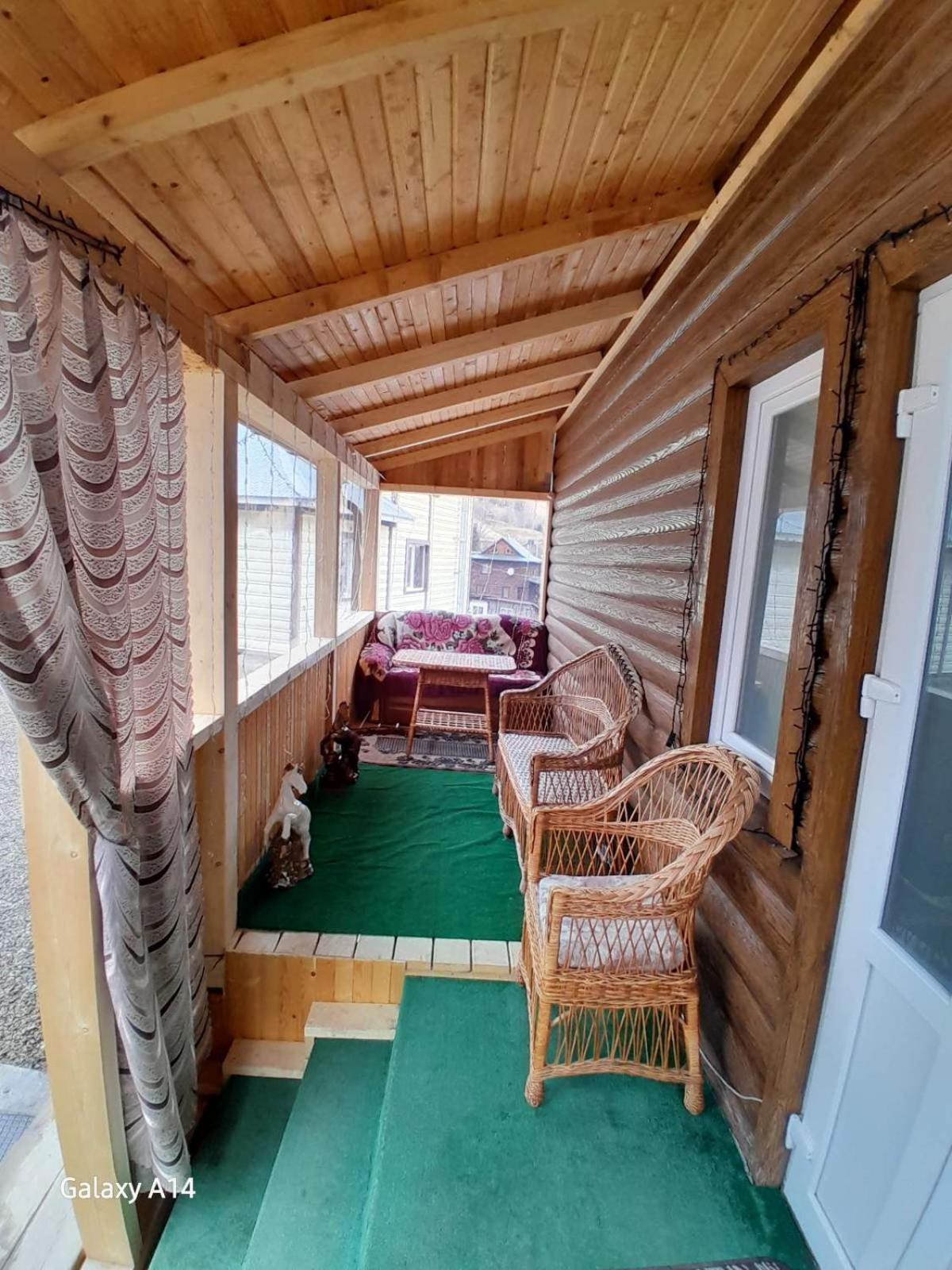 Appartamento Затишні Карпати)) Verkhovyna Esterno foto